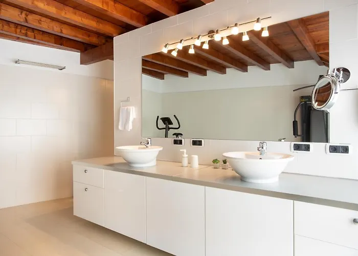 Luxury Nieve * カレタ・デ・フステ